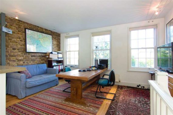 2&nbsp;Bedroom&nbsp;Detached